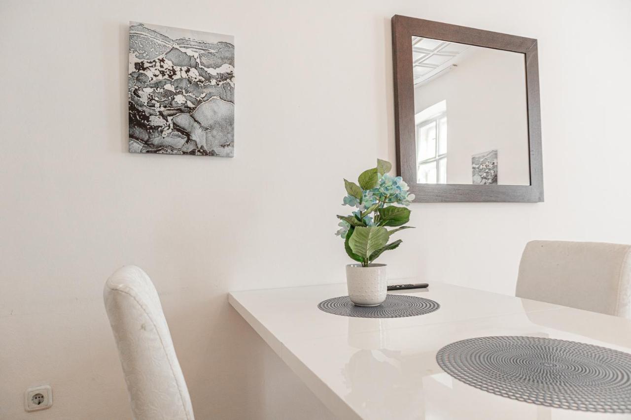 Central Belvedere 3Br Shared Apartment - 12 Min From City Center فيينا المظهر الخارجي الصورة